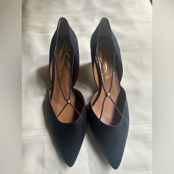 J.Renee Elegant Dark Blue Pointed Heels - Picture 2 of 10